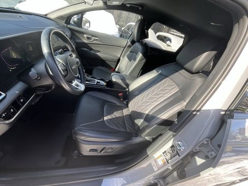 Used 2023 Kia Sportage X-Line image 8