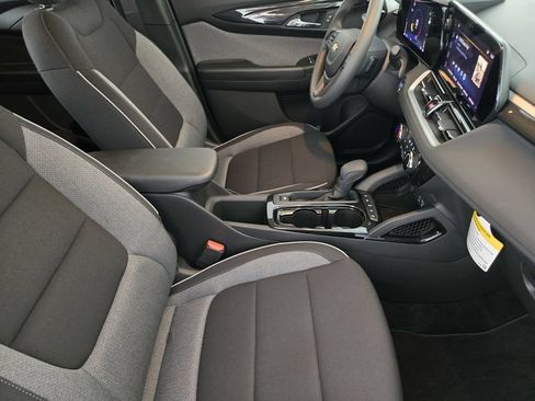 New 2026 Chevrolet TrailBlazer LT FWD image 16