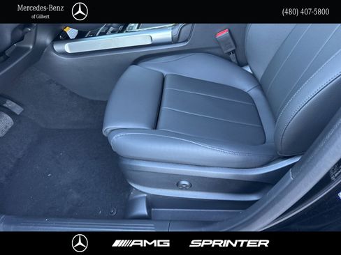 New 2026 Mercedes-Benz GLB 250 image 14