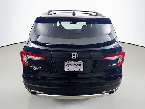 Used 2021 Honda Pilot Touring image 6