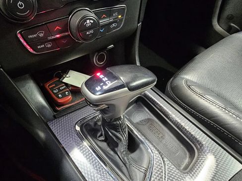 Used 2020 Dodge Charger SRT Hellcat w/ Harman/Kardon Audio Group RWD image 18