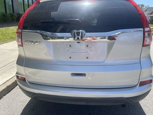 Used 2016 Honda CR-V LX image 3