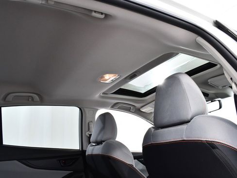 Used 2023 Subaru Crosstrek 2.0i Premium image 18