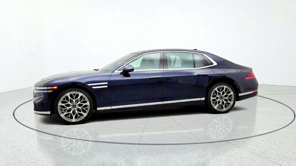 Used 2023 Genesis G90 3.5T AWD/4WD image 8
