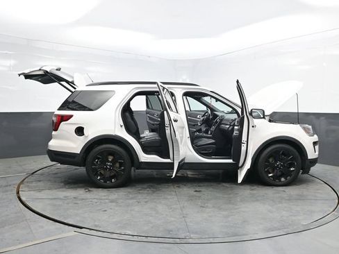 Used 2019 Ford Explorer Sport w/ Equipment Group 401A AWD/4WD image 47