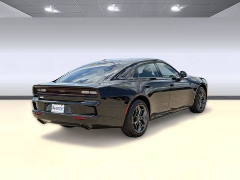 New 2026 Dodge Charger R/T w/ Blacktop Package AWD/4WD image 9