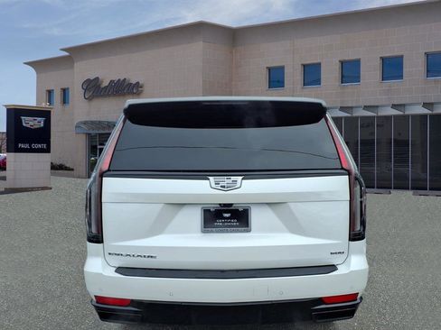 Certified 2021 Cadillac Escalade Sport image 5