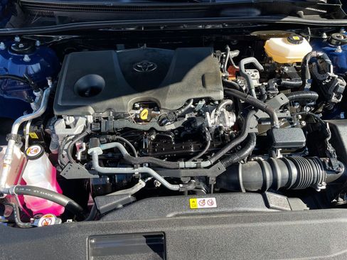 Used 2025 Toyota Camry LE image 32