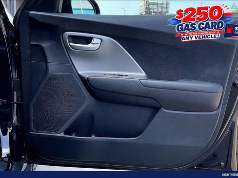 Used 2019 Kia Niro LX FWD image 24