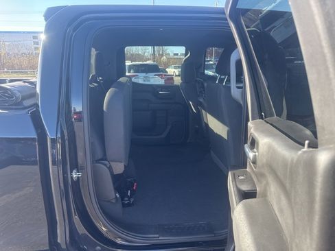 Used 2019 Chevrolet Silverado 1500 Custom w/ Infotainment Package image 24