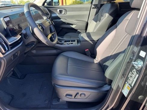 New 2026 Kia Sorento S FWD image 18