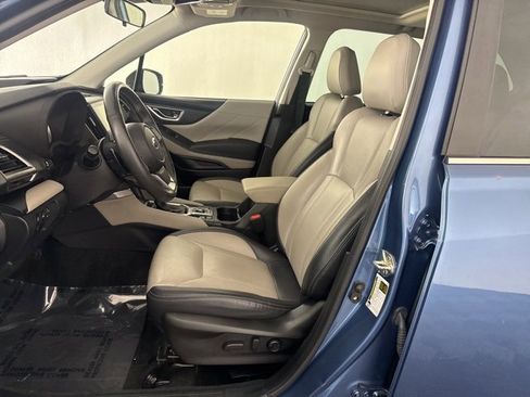 Used 2023 Subaru Forester Limited image 21
