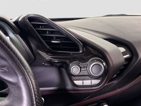 Used 2017 Ferrari 488 GTB image 18