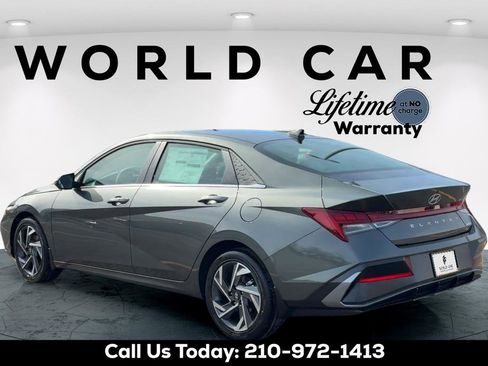 New 2026 Hyundai Elantra Limited FWD image 5
