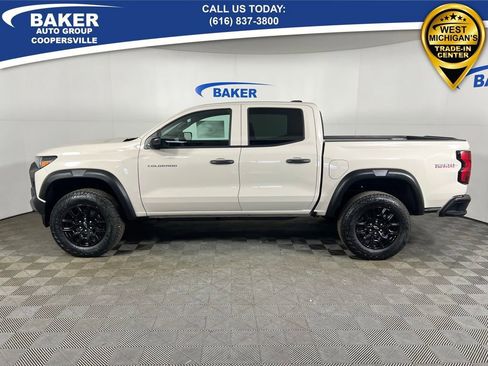 New 2026 Chevrolet Colorado Trail Boss AWD/4WD image 2