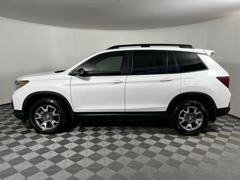 Used 2022 Honda Passport TrailSport image 8