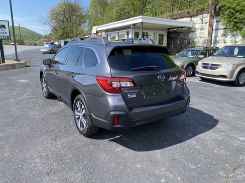 Used 2019 Subaru Outback 3.6R Limited w/ Protection Package #1 AWD/4WD image 3