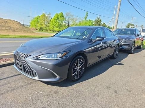 Used 2024 Lexus ES 350 w/ Premium Package FWD image 8