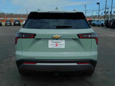 Used 2025 Chevrolet Equinox LT w/ Convenience Package II image 8