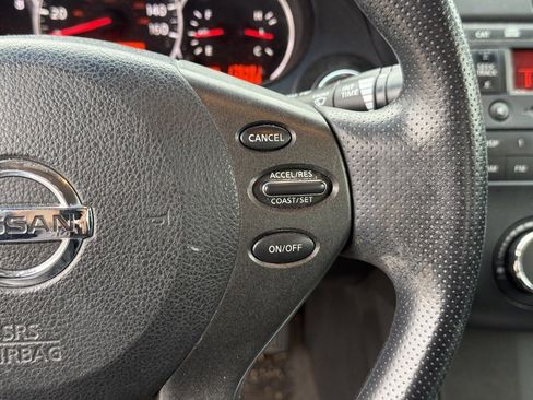Used 2010 Nissan Altima 2.5 S image 14