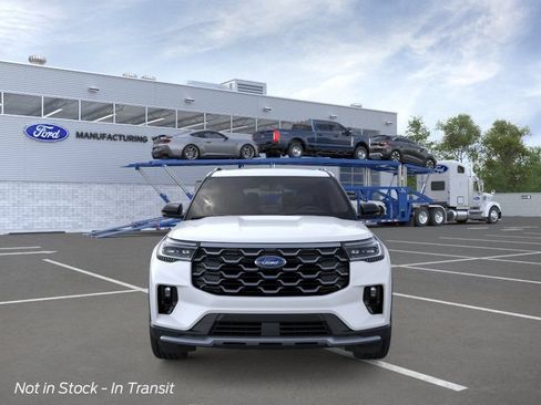 New 2026 Ford Explorer Platinum RWD image 6