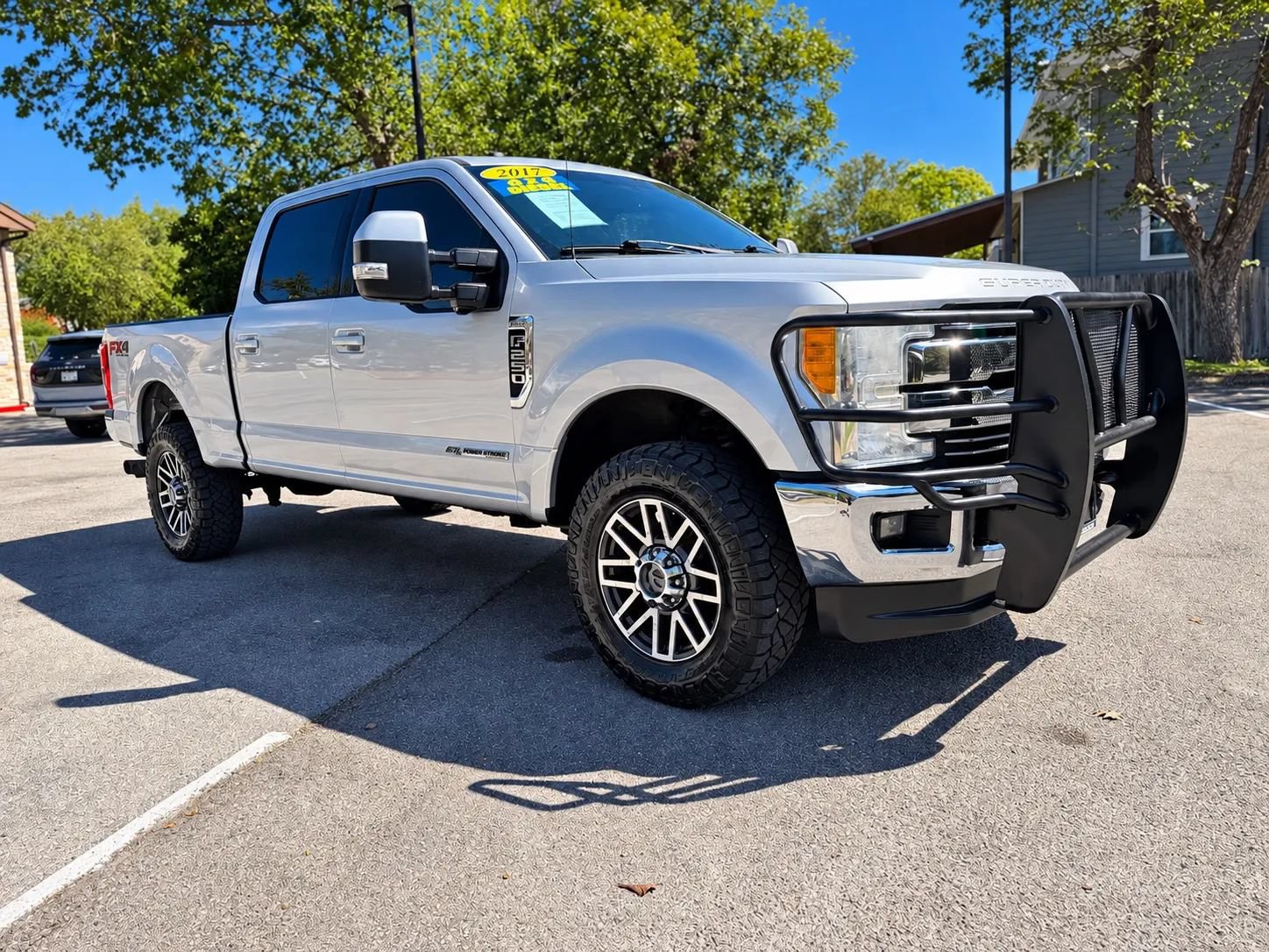 Used 2017 Ford F250 Lariat w/ Lariat Value Package AWD/4WD image 3