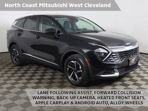 Used 2023 Kia Sportage LX image 1