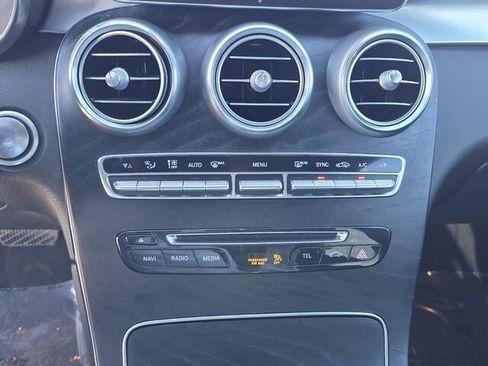 Used 2018 Mercedes-Benz GLC 300 image 20