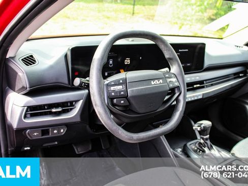 Used 2025 Kia K4 FWD image 19