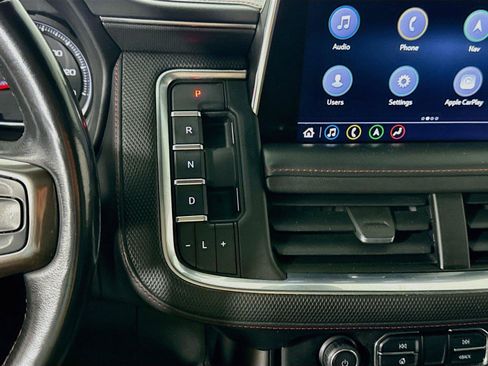 Used 2021 Chevrolet Tahoe RST w/ Luxury Package AWD/4WD image 11