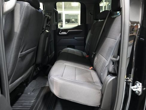 New 2026 GMC Sierra 1500 Elevation image 12