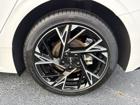 Used 2025 Kia K5 GT-Line w/ GT-Line Premium Package image 19