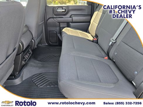 Used 2023 Chevrolet Silverado 2500 LT w/ Convenience Package AWD/4WD image 17
