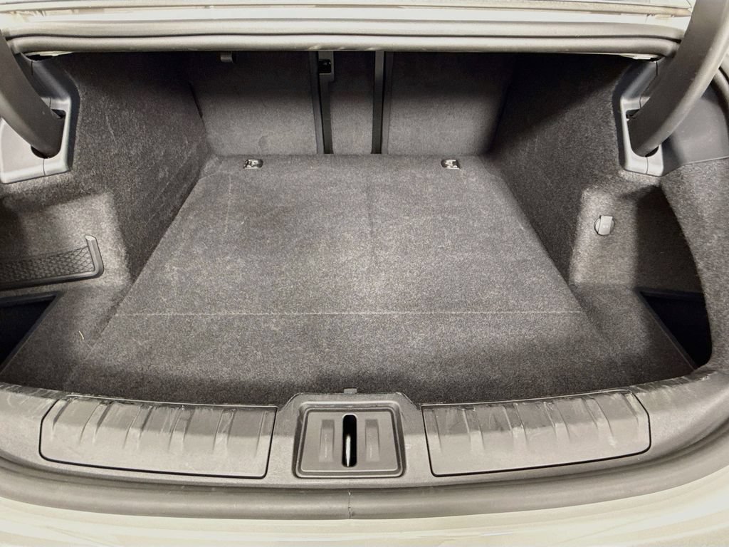 Certified 2023 Porsche Taycan RWD image 28