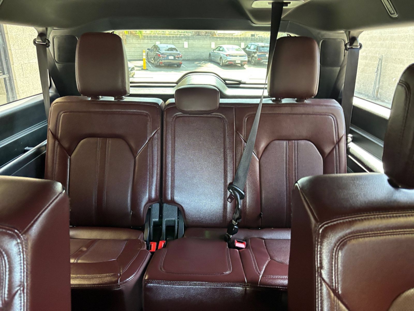 Used 2024 Ford Expedition Max Limited AWD/4WD image 31