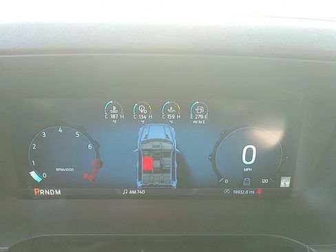 Used 2024 Ford F150 Lariat w/ FX4 Off-Road Package image 9