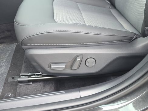 New 2026 Kia Niro EX FWD image 20
