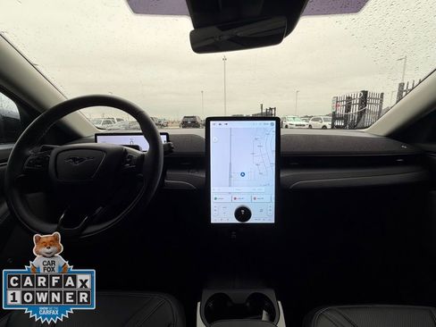 Used 2024 Ford Mustang Mach-E Premium image 27