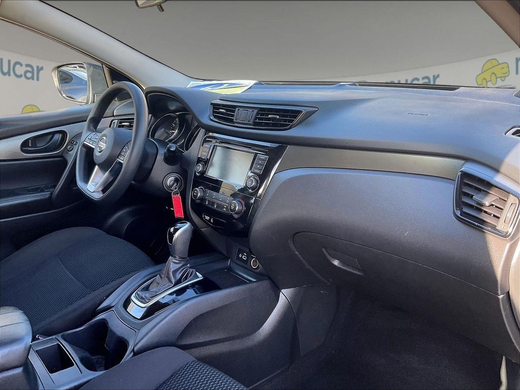 Used 2019 Nissan Rogue Sport S w/ Appearance Package AWD/4WD image 14