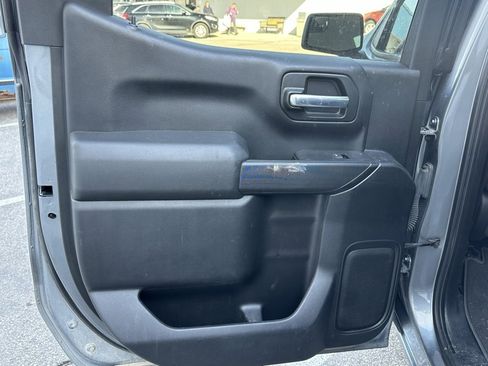 Used 2020 Chevrolet Silverado 1500 LT w/ Fleet Comfort Package image 15