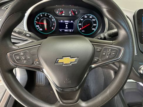 Used 2024 Chevrolet Malibu LT image 29