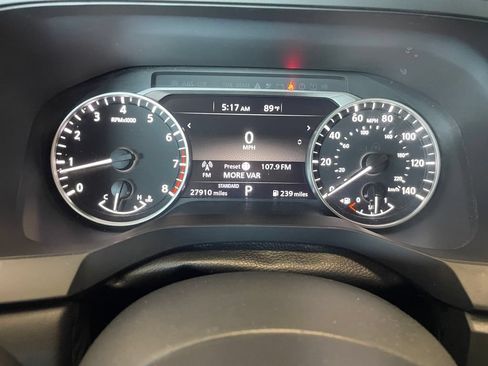 Certified 2025 Nissan Pathfinder S FWD image 7