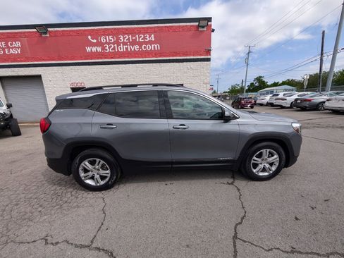 Used 2018 GMC Terrain SLE w/ Infotainment Package I image 5