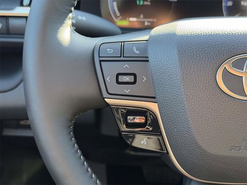 New 2026 Toyota Crown XLE image 8