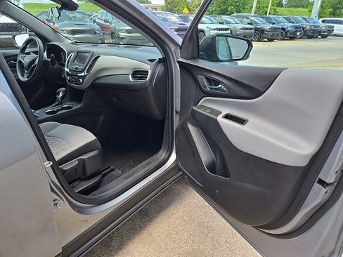 Used 2023 Chevrolet Equinox LS w/ LS Convenience Package FWD image 64