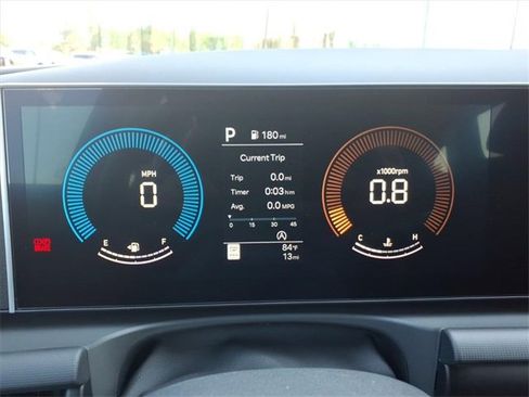 New 2026 Hyundai Tucson SE image 21