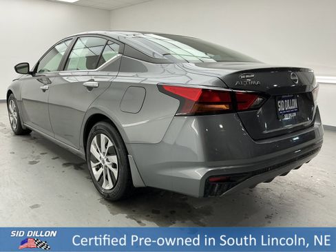 Used 2024 Nissan Altima 2.5 S image 6