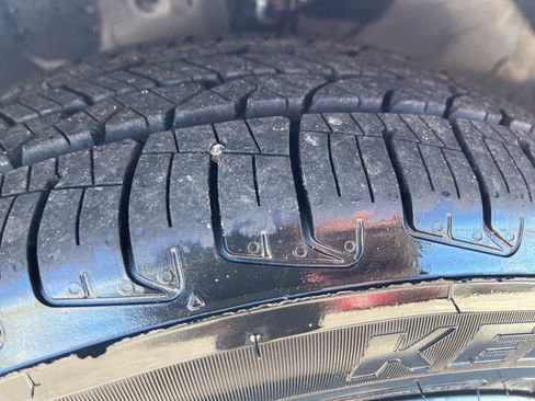 Used 2023 Kia Forte LXS w/ LXS Technology Package image 10