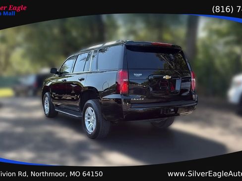 Used 2016 Chevrolet Tahoe LT AWD/4WD image 3