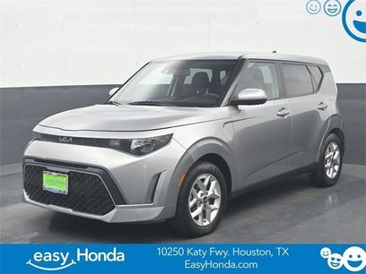 Used 2023 Kia Soul LX w/ LX Technology Package